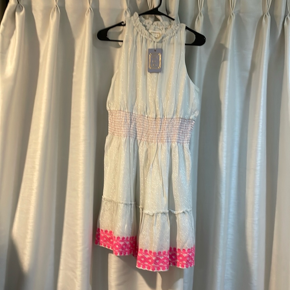 Sail to sable white with silver metallic , hot pink accents MAKE AN OFFER!